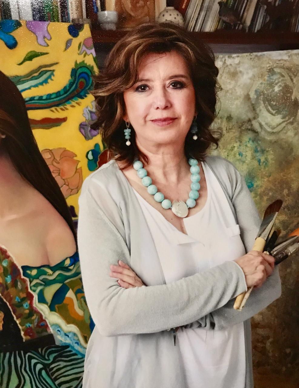 Portrait of Laura Morales, artist at Latin America Gallery
